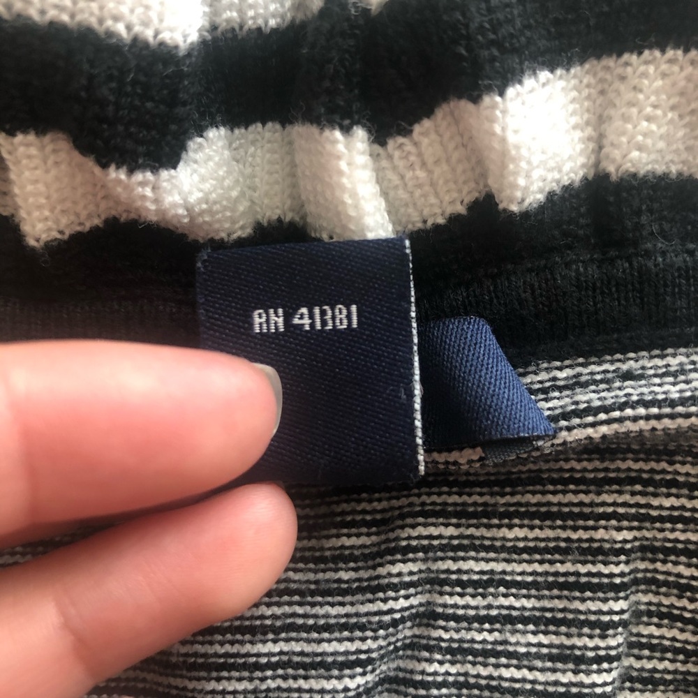 Chaps Ruffle Top - Picture 4 of 8